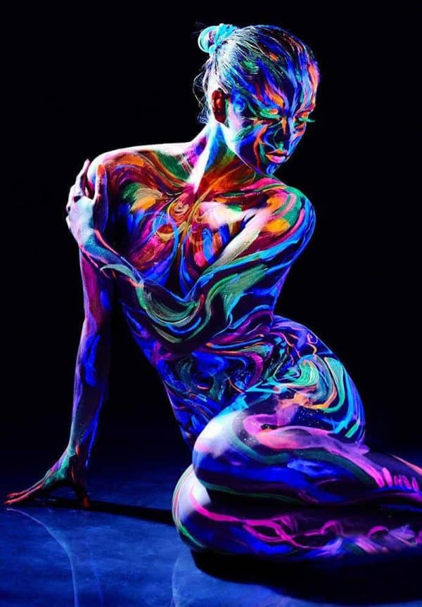 BODY PAINTING